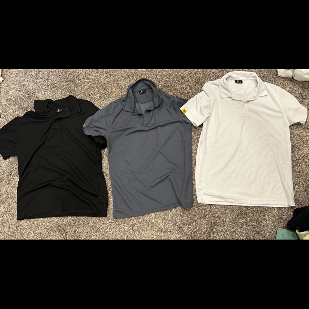 3 Dry fit Gold polos